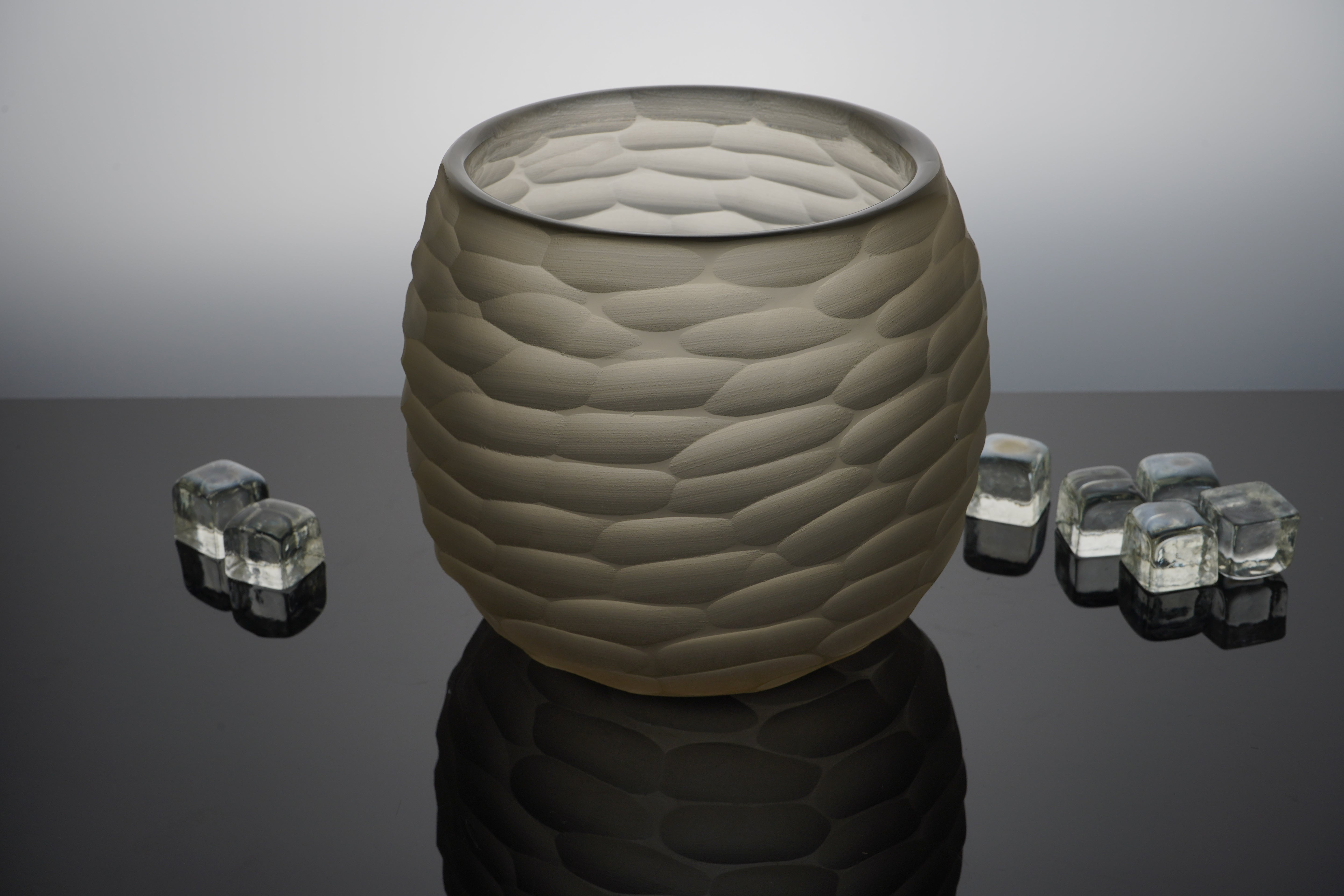 Armani Casa Alcazar Small Vase, handmade with Italian craftsmanship. Elegant grey vase that adds sophistication to any space, perfect for flowers or as a standalone art piece.