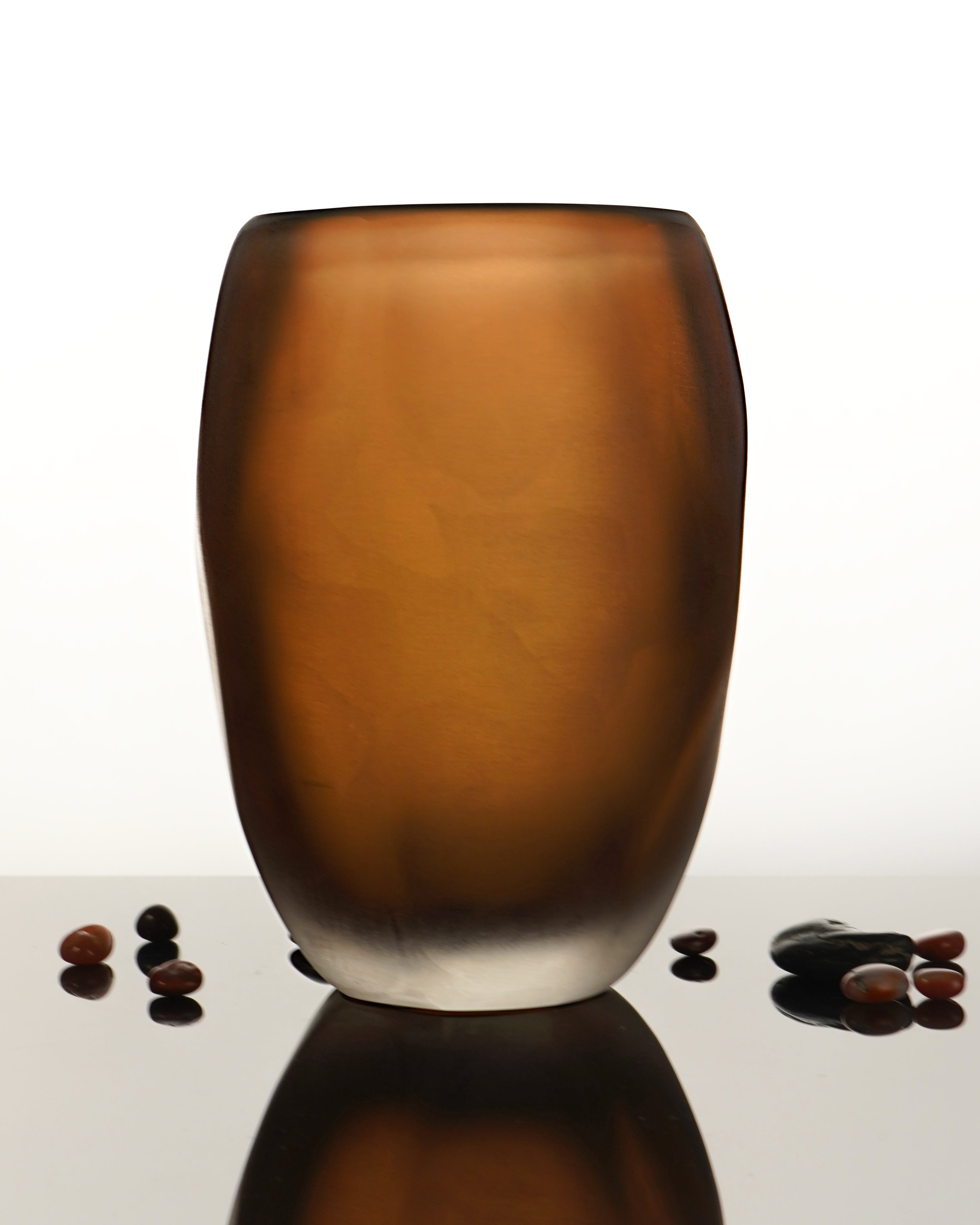 Armani Casa Cheope Vase, handcrafted in Italy with rich tobacco color and exquisite craftsmanship. A luxurious statement piece for sophisticated home decor.