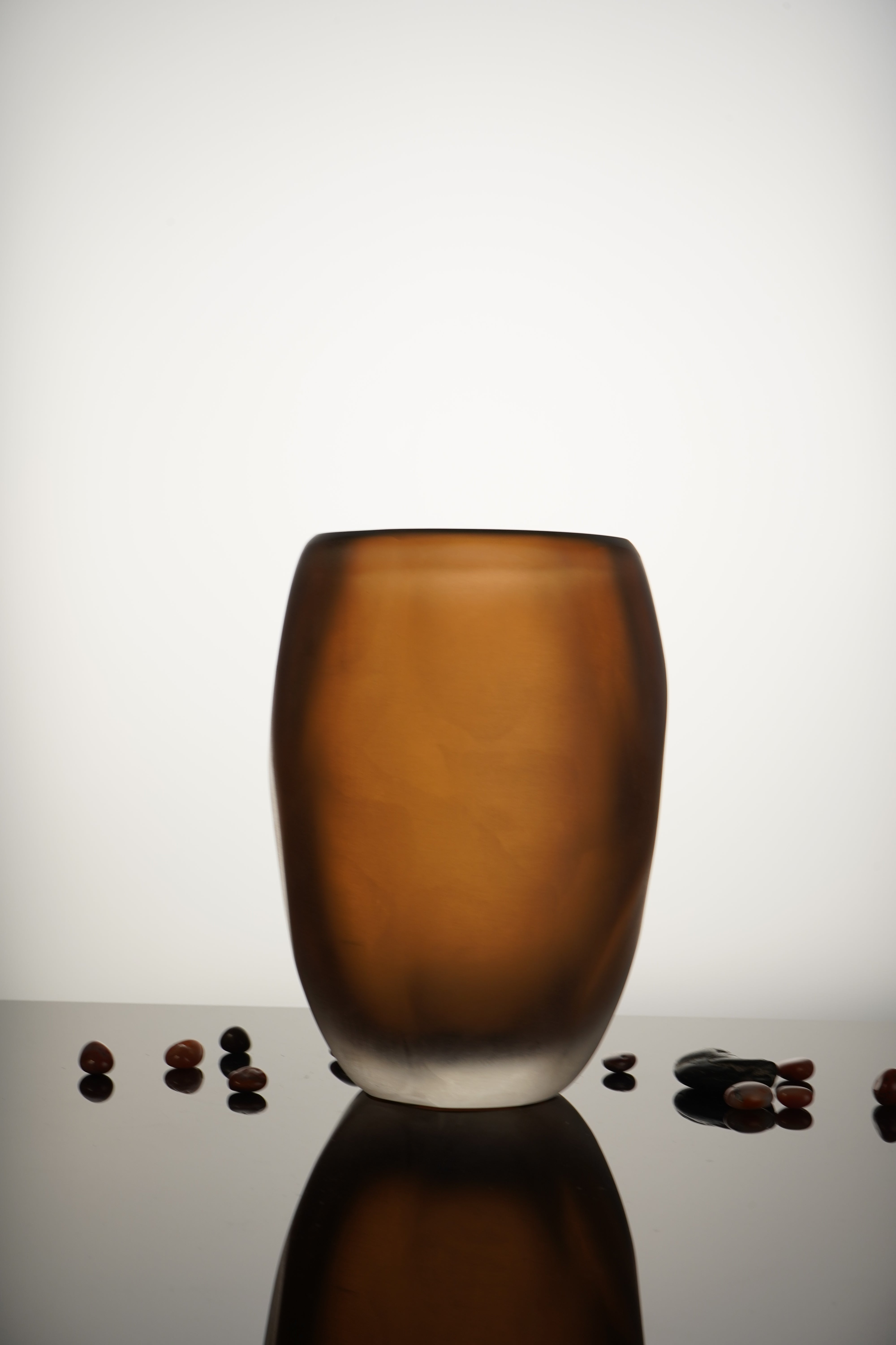 Armani Casa Cheope Vase, handcrafted in Italy with rich tobacco color and exquisite craftsmanship. A luxurious statement piece for sophisticated home decor.