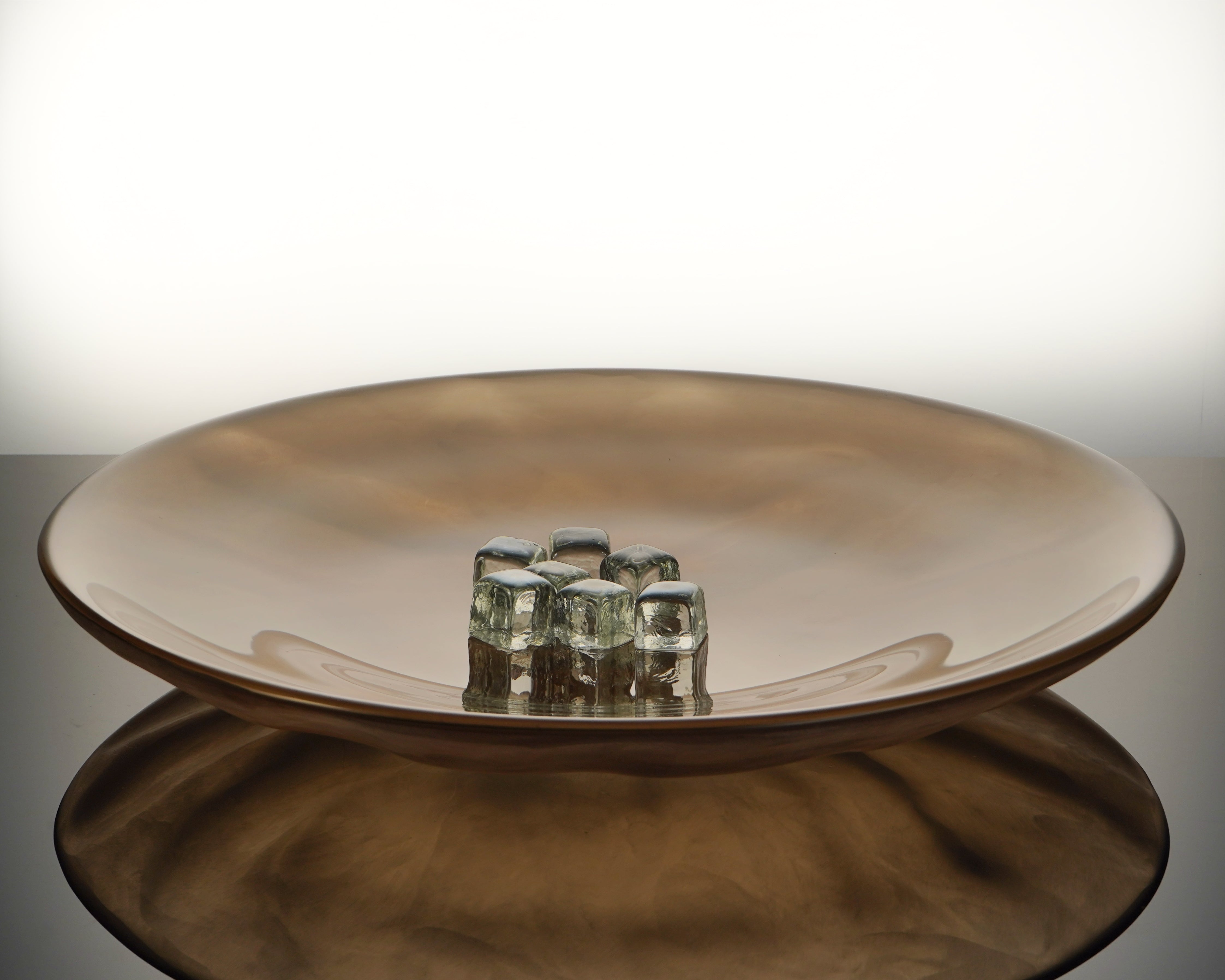 Armani Casa Deseo Centrepiece, handmade in Italy with Murano glass. A timeless, luxurious design that adds sophistication and elegance to any room.