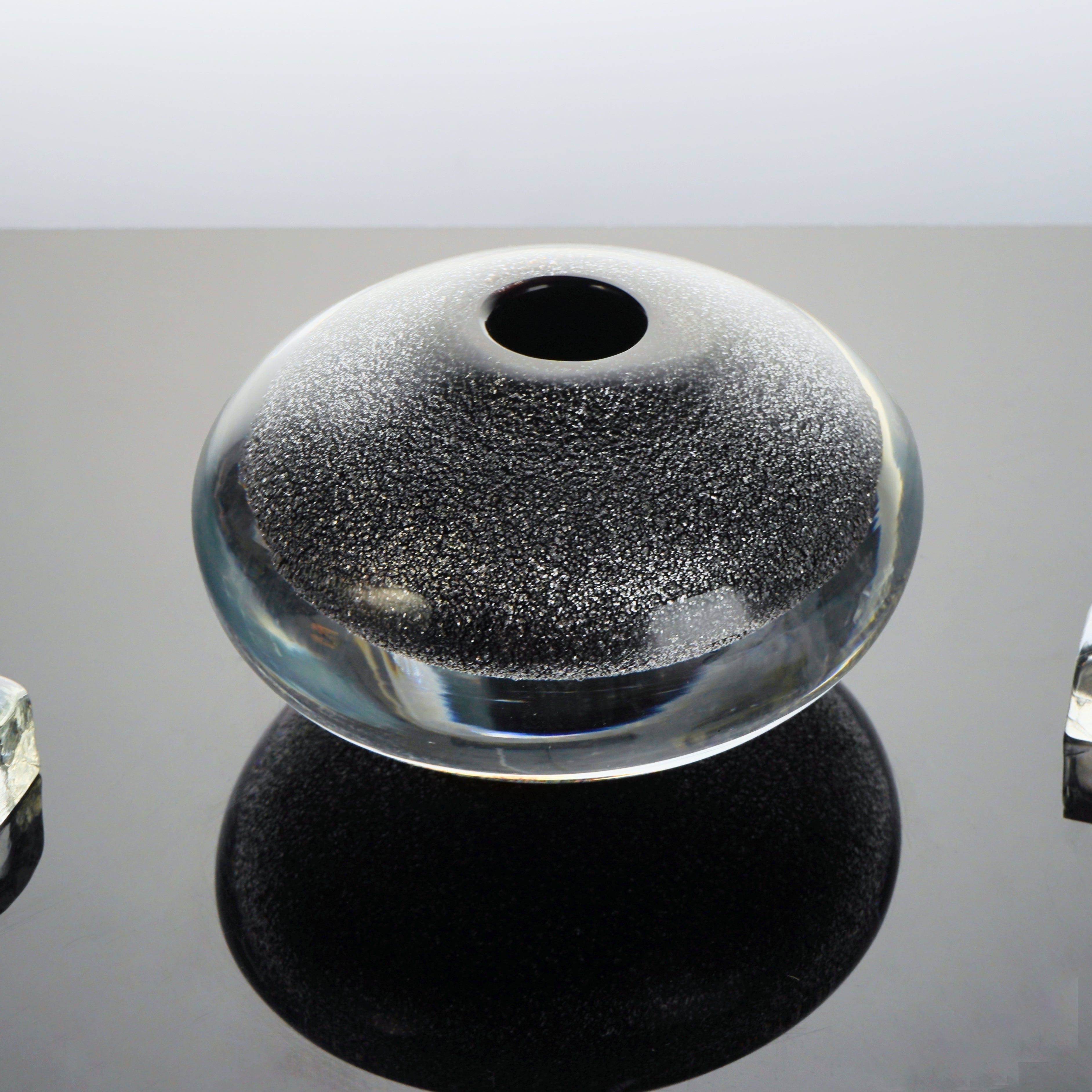 Armani Casa - Eagle Stone Round Vase - Silver