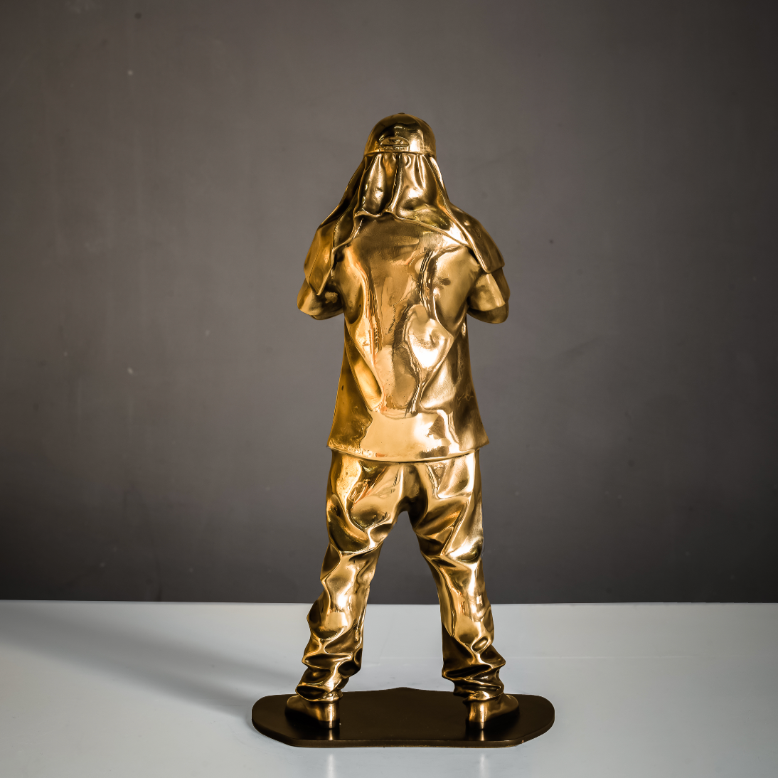 Huang YuLong - BE REAL Sculpture Art - Bronze - Limited Edition