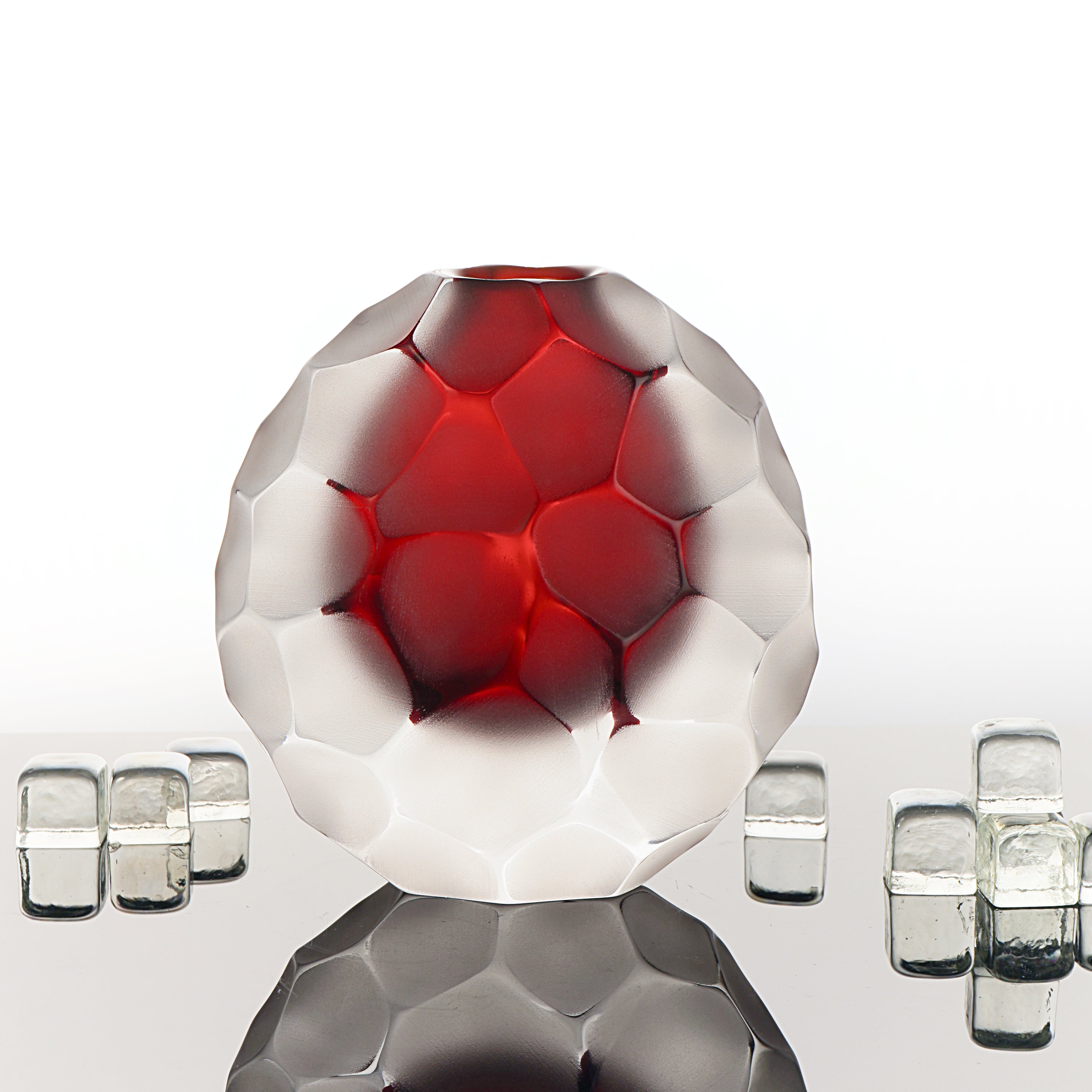 Formia Murano - Invidia Round Vase - Red