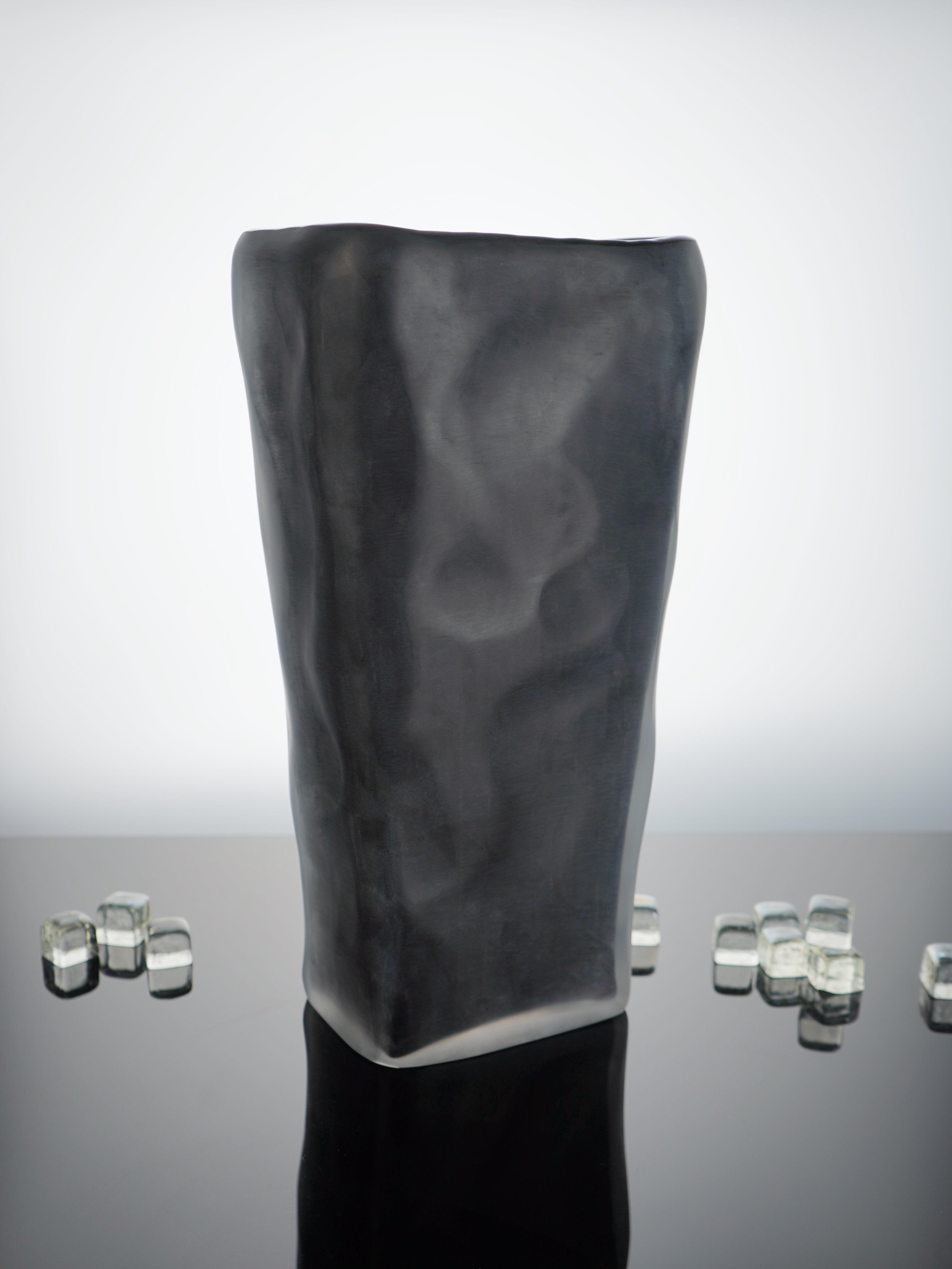 Vivarini Murano - Amorfo Vase- Black